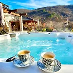 Valmont Luxury *