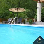 Valmont Luxury