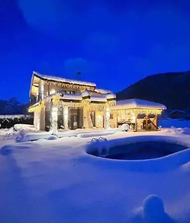 Valmont Luxury Villa *