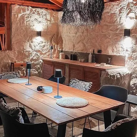 Villa Valmont Luxury *