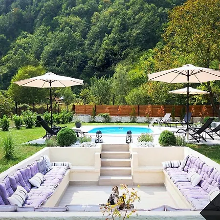 Valmont Luxury Villa Glozhene