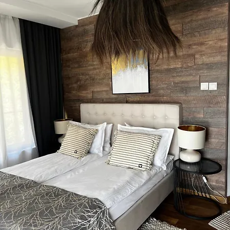 Valmont Luxury *