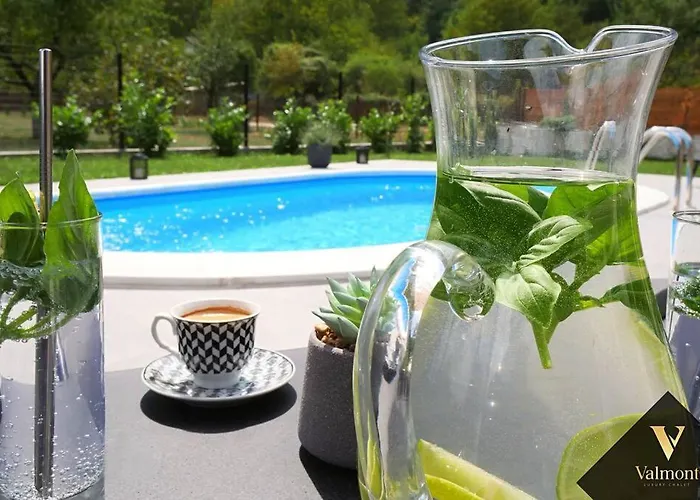 Valmont Luxury Glozhene