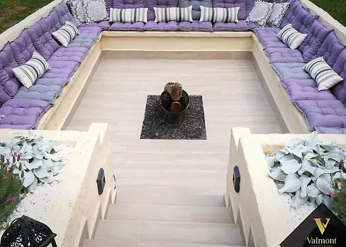 Вилла Valmont Luxury